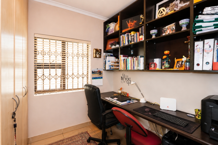 3 Bedroom Property for Sale in Parklands Western Cape